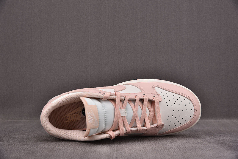 NIKE SB DUNK LOW ORANGE PEARL DD1503-102