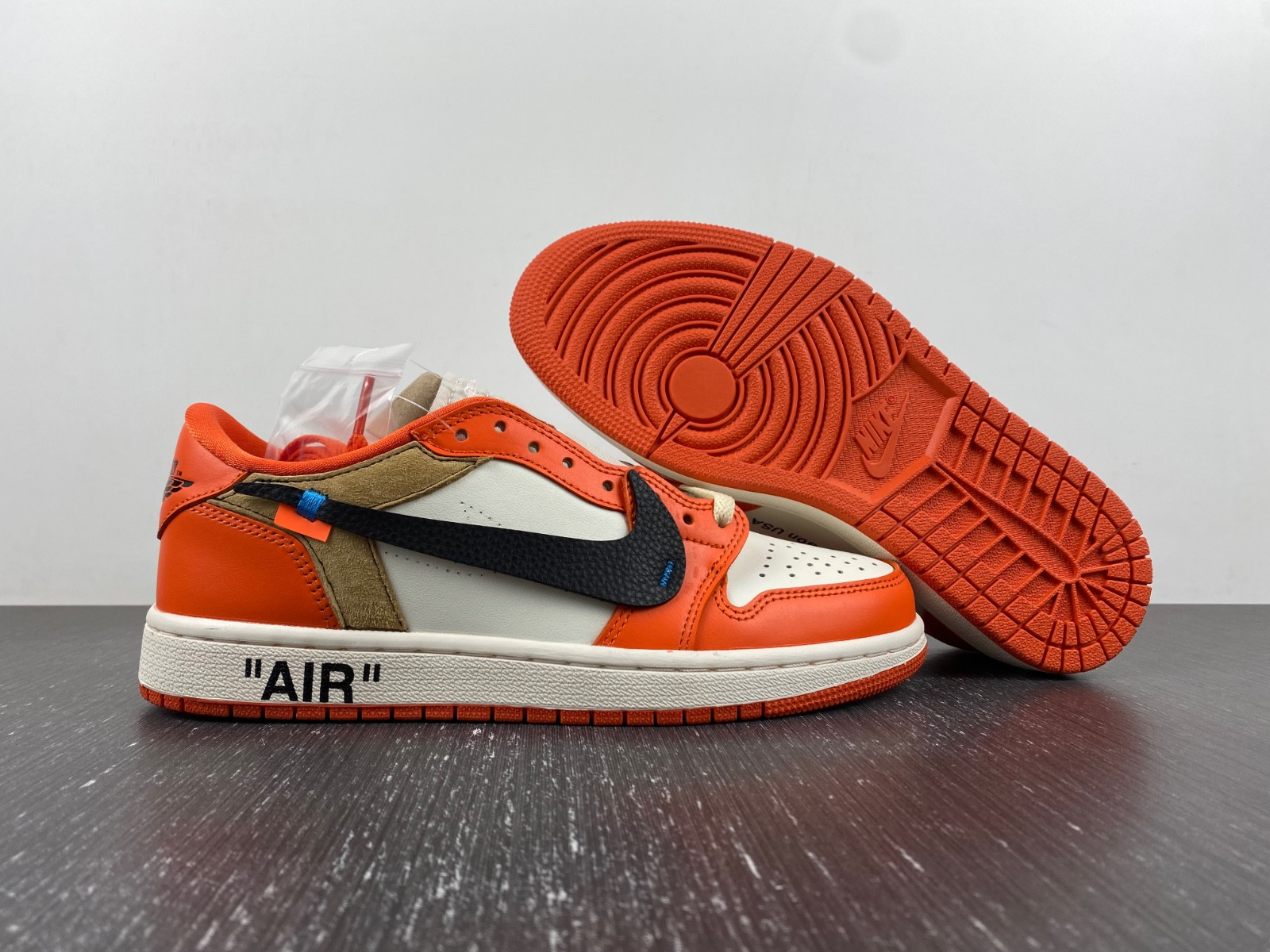 Air Jordan 1 Low OW Sneaker CZ0790-113