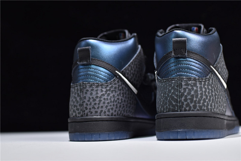 Nike Zoom Dunk SB BQ6827-001