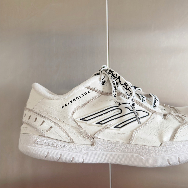 BALENCIAGA Launches New Hamptons Sneaker