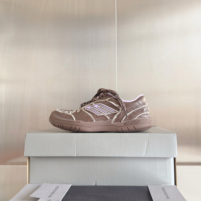 BALENCIAGA Launches New Hamptons Sneaker