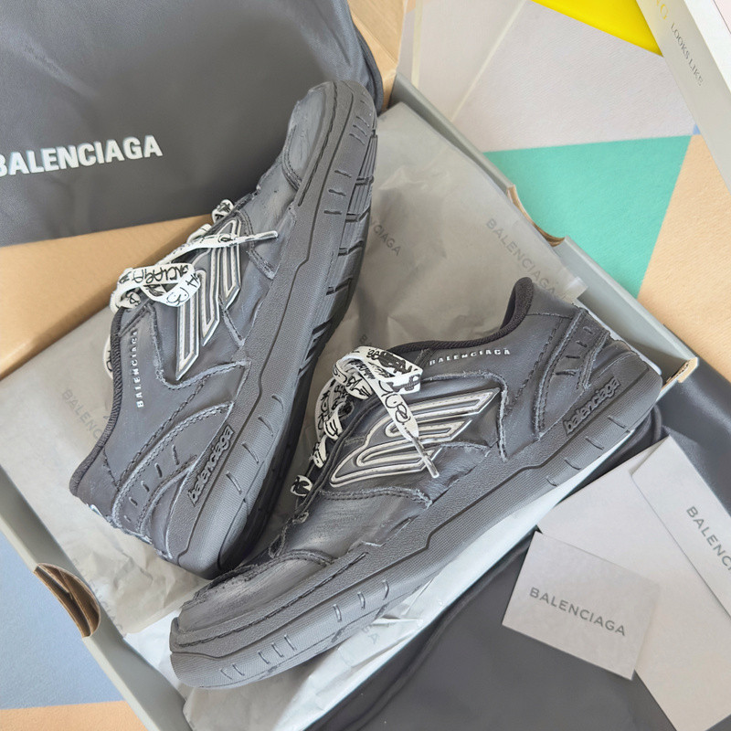 BALENCIAGA Launches New Hamptons Sneaker
