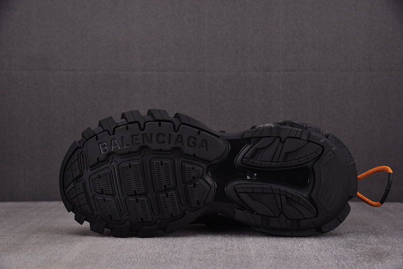 BALENCIAGA TRACK 800592 WTRHK 1000