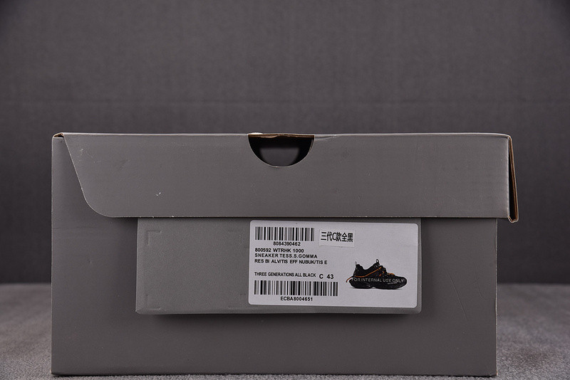 BALENCIAGA TRACK 800592 WTRHK 1000