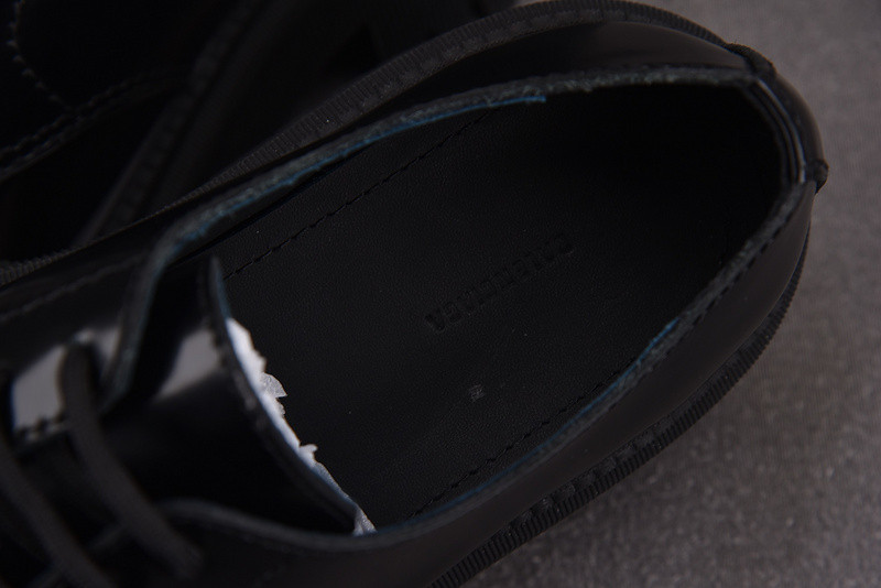 Balenciaga Tractor leather loafers in black