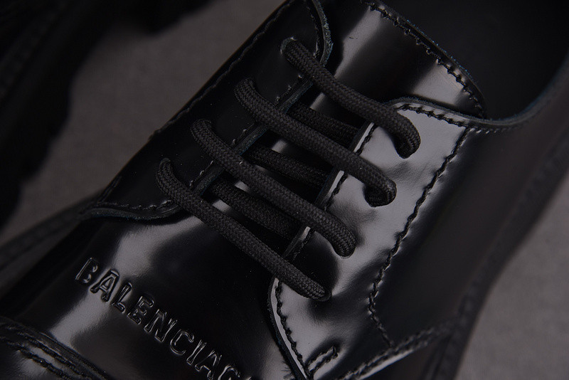 Balenciaga Tractor leather loafers in black