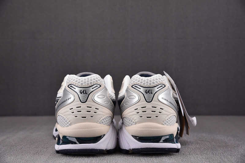 As*ic*s gel kayano 14 