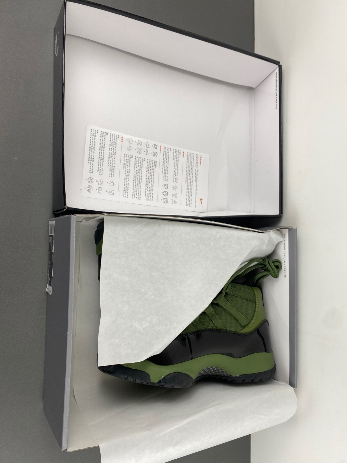 Air Jordan 11 “Olive Green” CT8012-300