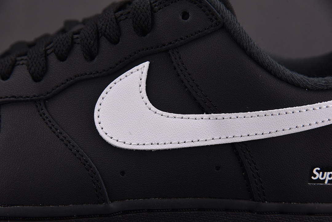 S*prem* × NIKE AIR FORCE 1 LOW CU9225-002