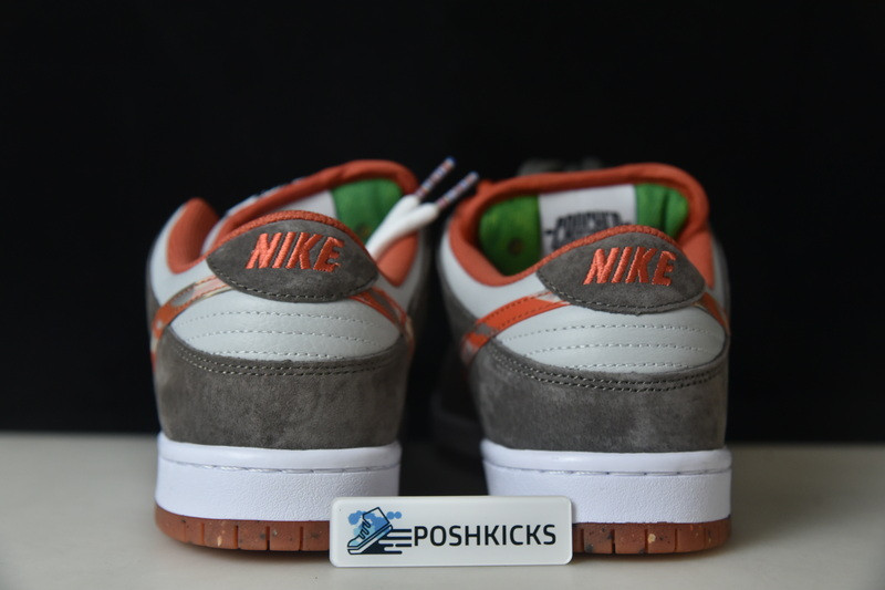 Crushed D.C. x Nike SB Dunk Low DH7782-001