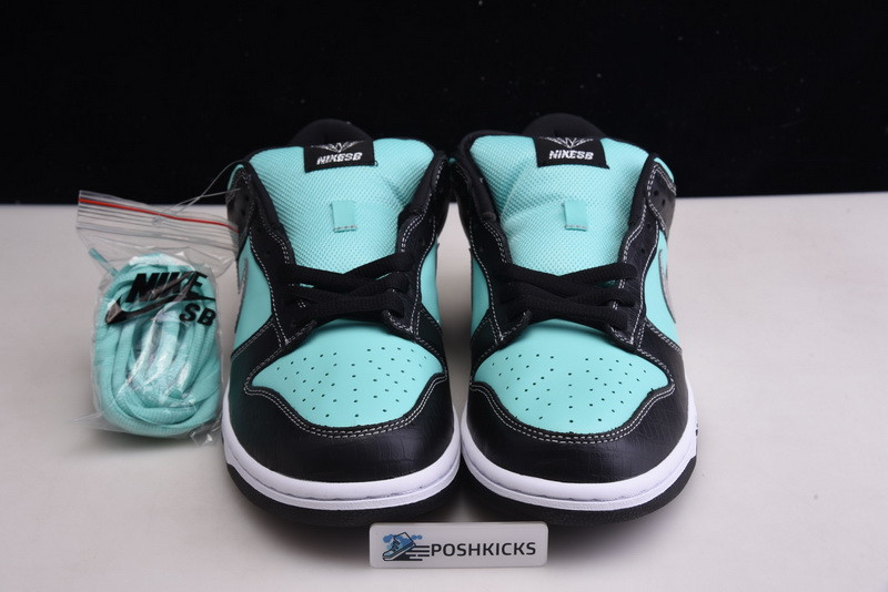 nike dunk low D1am0nd s*pply co. "t*f*ny" 304292-402