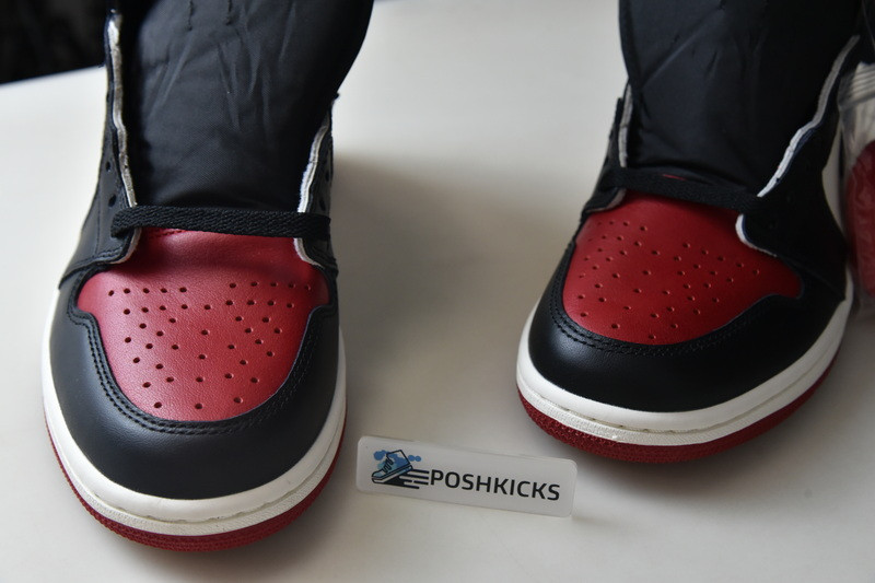 AIR JORDAN 1 RETRO HIGH OG BRED TOE 555088-610