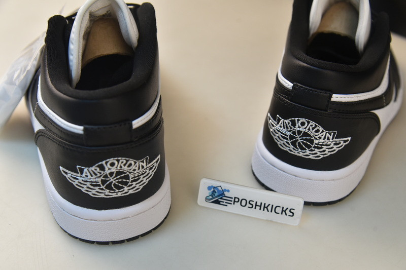 Air Jordan 1 Low Black White DC0774-101