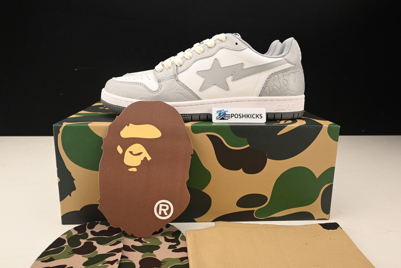 BAPE SNEAKERS