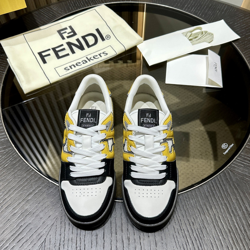 FENDI SNEAKERS