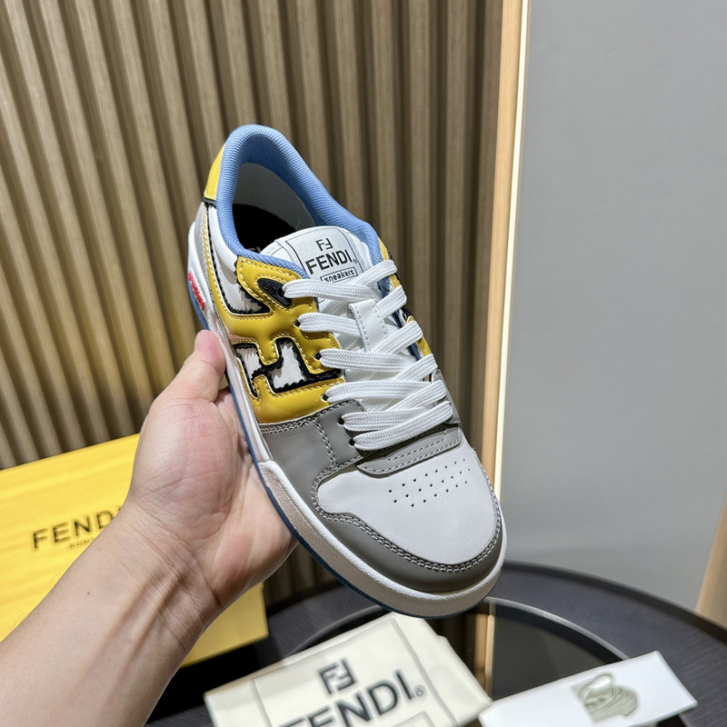 FENDI SNEAKERS