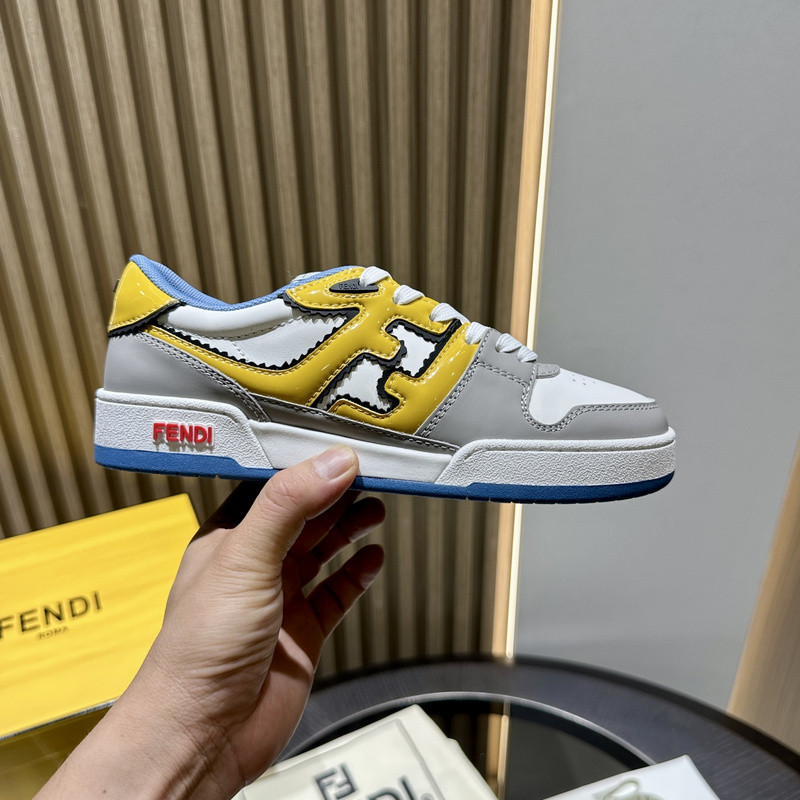 FENDI SNEAKERS