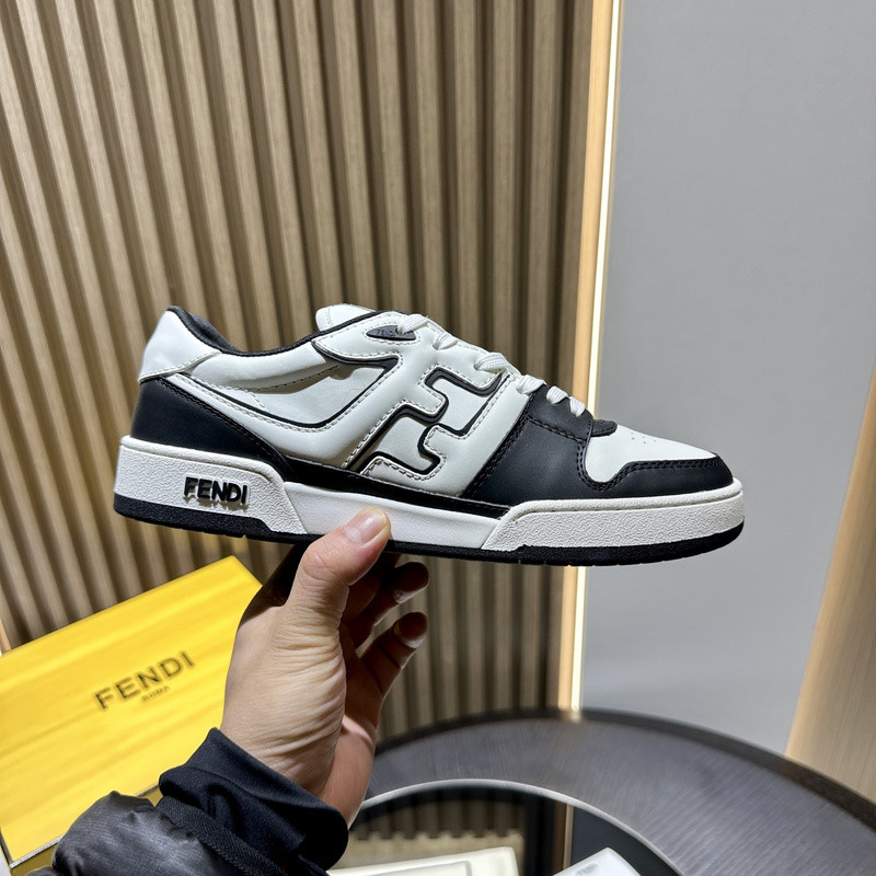 FENDI SNEAKERS