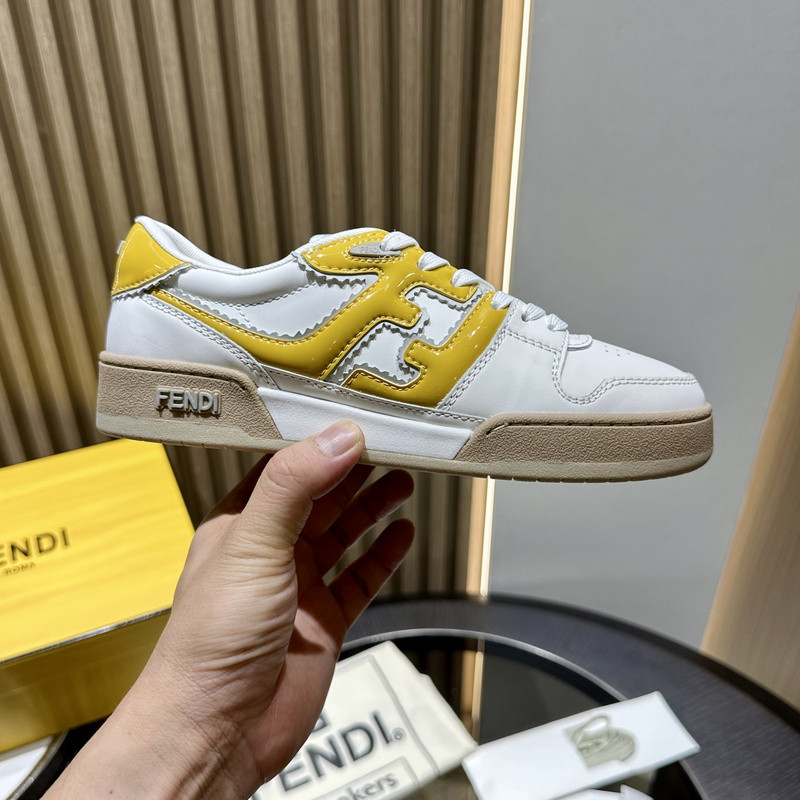 FENDI SNEAKERS