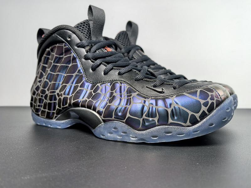 Tekken 8 x Nike Air Foamposite One "Fist" FQ9050-400