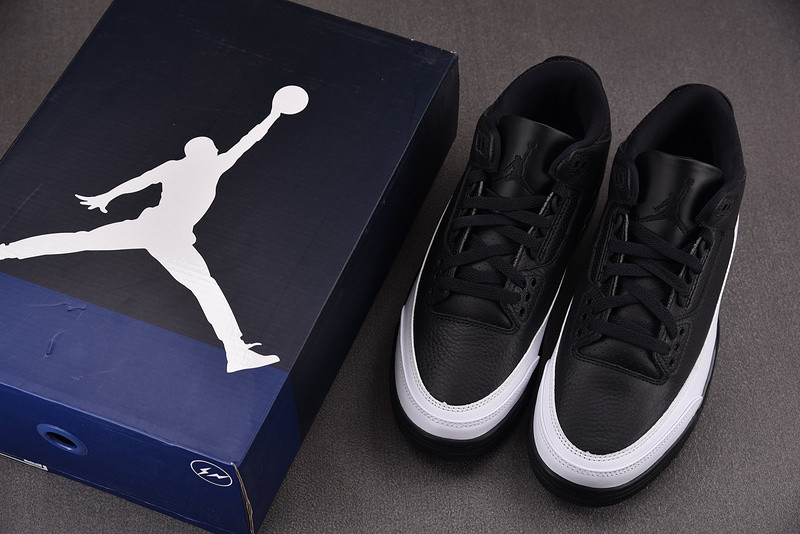 Fragment Design x Air Jordan 3 “Black/White”