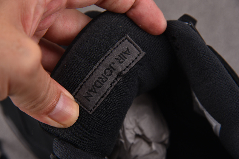 Air Jordan 4 Black Cat 2025 FV5029-010