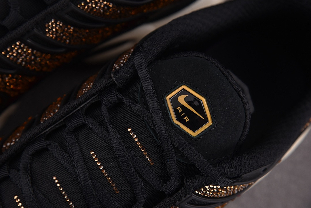 Swarovski x Nike Air Max Plus Sunset FZ9042-001