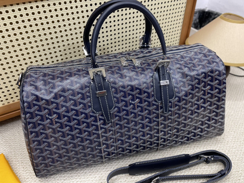 GOYARD Boston travel bag