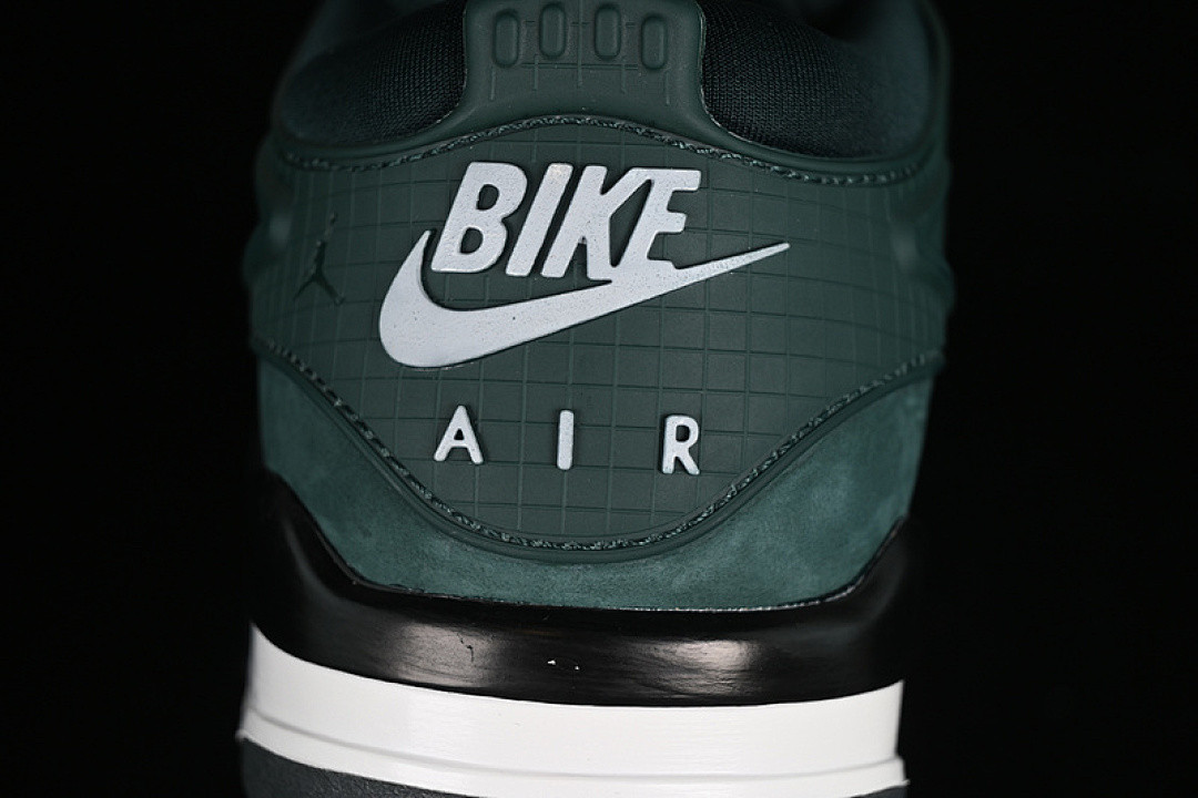 Air Jordan 4RM x Nigel Sylvester 