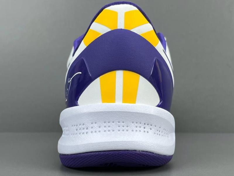 Nike Kobe 8 Protro Whit Court Purple HF7485-001