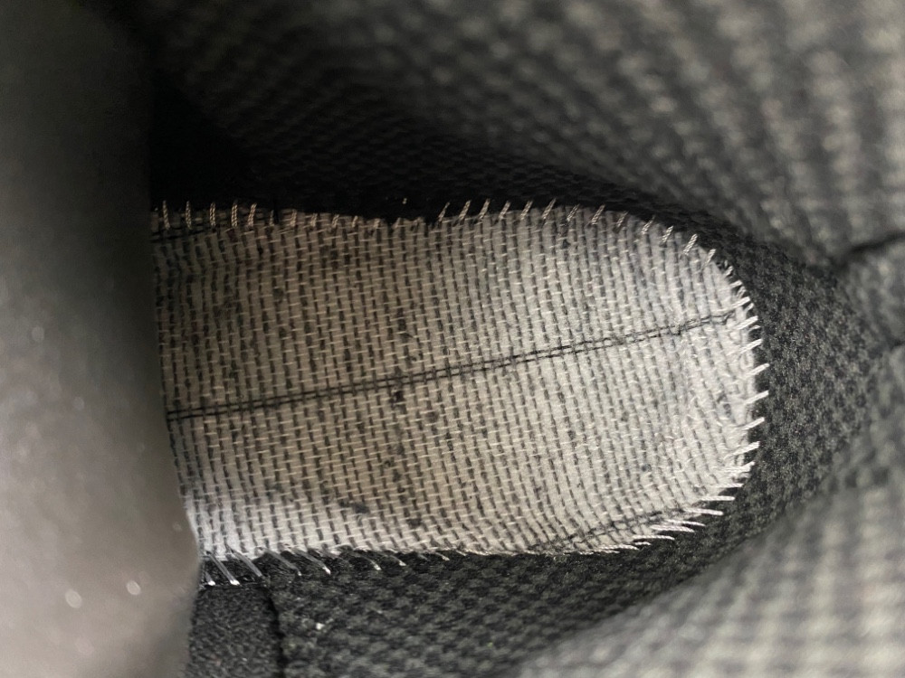 Jordan 10 Retro Shadow (2025) HJ6779-001