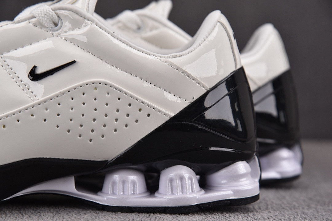 NK Total 90 Secutor Shox Magia SP Maha Amsterdam HQ5407-002