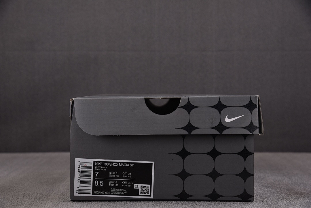 NK Total 90 Secutor Shox Magia SP Maha Amsterdam HQ5407-002