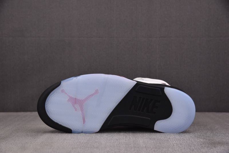 Air Jordan "35th Anniversary" HQ7978-102