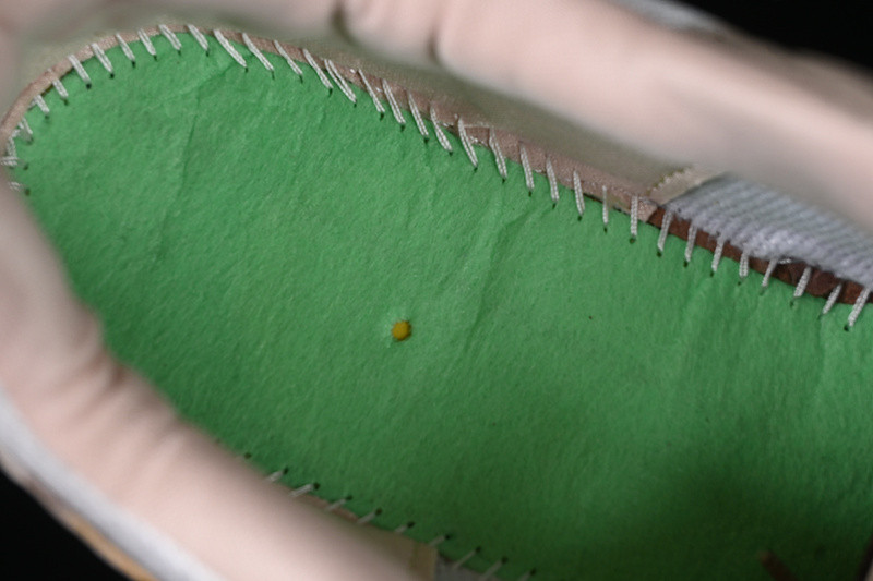 Nike Air Max 1 Low Poly Donkey Kong HV5776-200