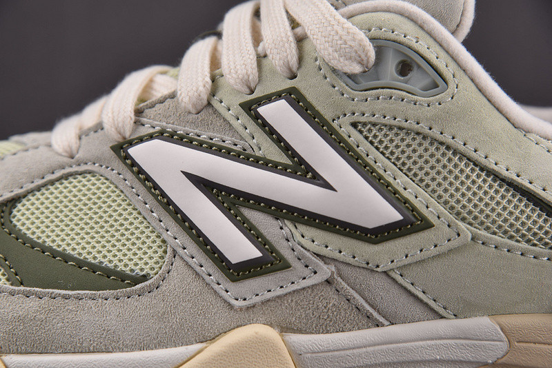 New Balance 9060 Sneakers U9060EEC