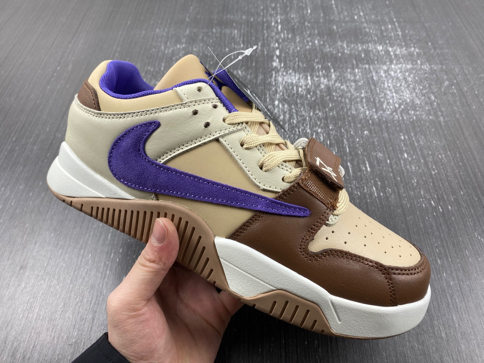 Travis Scott x Jordan Cut The Check FZ8117-900