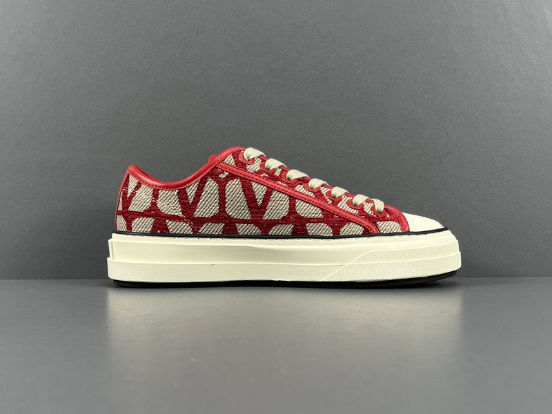 Valentino Garavani Totaloop