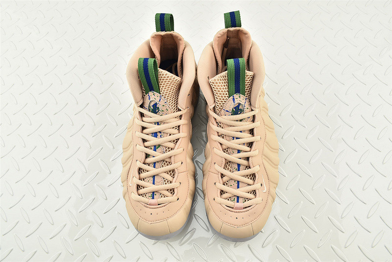 (WMNS) Nike Air Foamposite One 