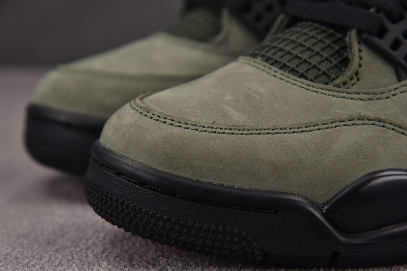 UNDEFEATED x Air Jordan 4 2025 IB1519-200