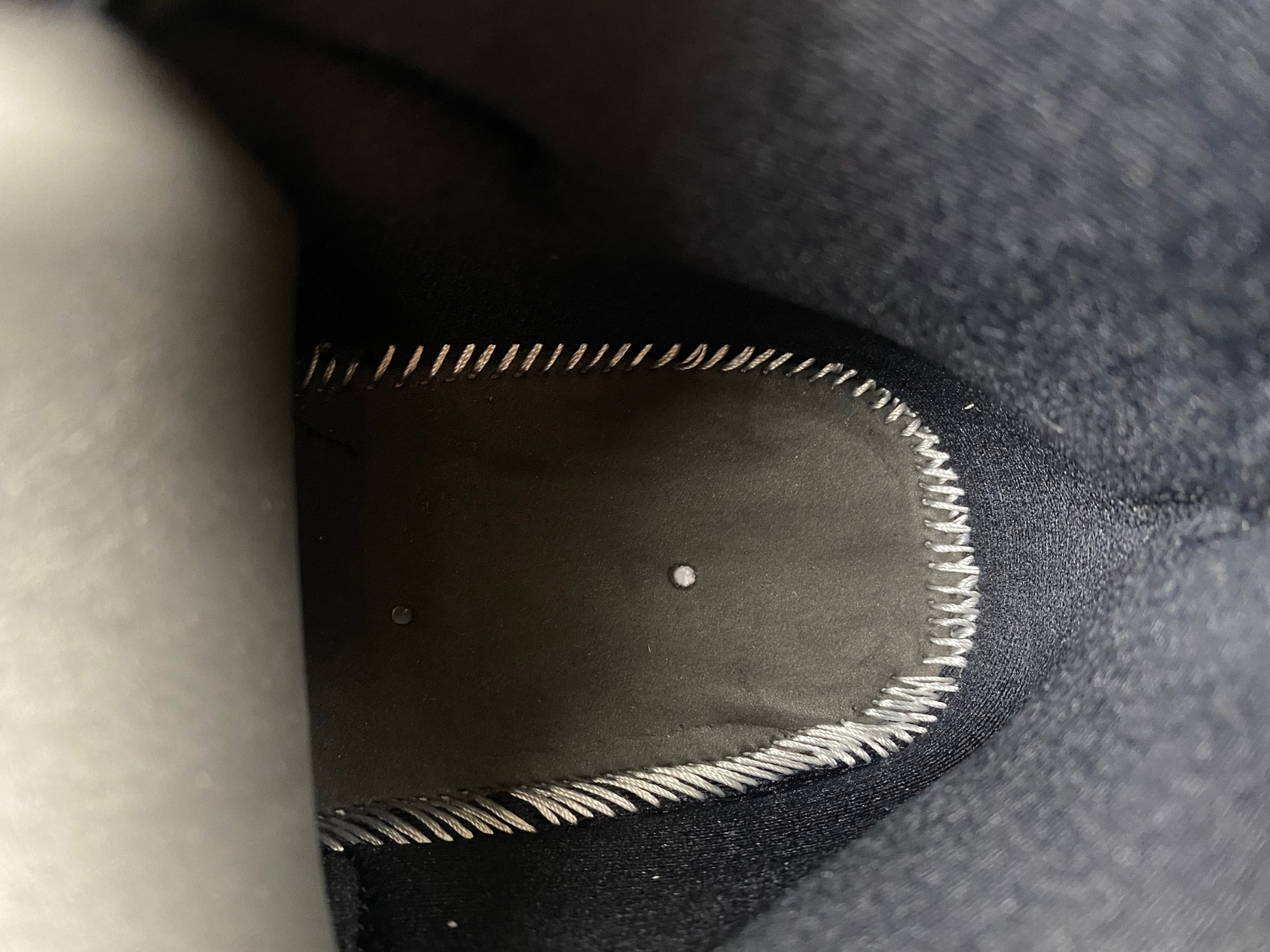 AIR JORDAN 11 RETRO WHITE/BLACK/PURPLE CT8812-999