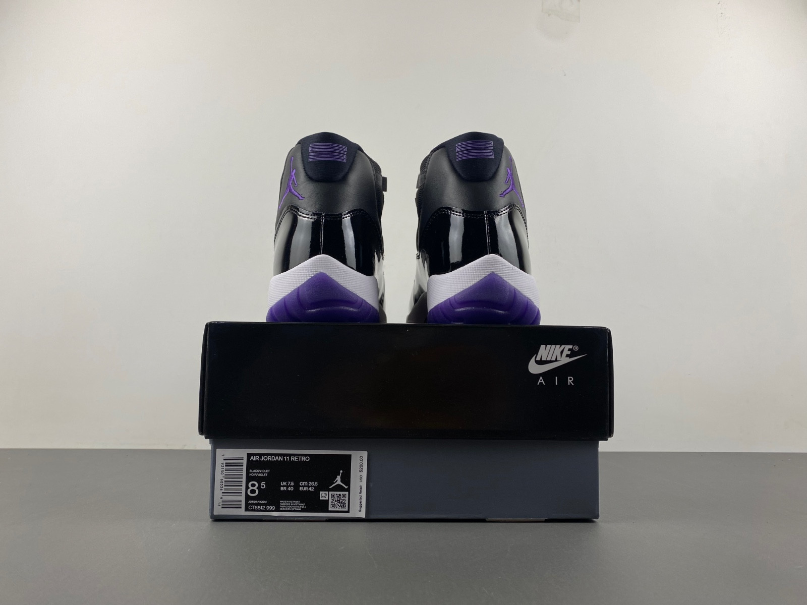 AIR JORDAN 11 RETRO WHITE/BLACK/PURPLE CT8812-999