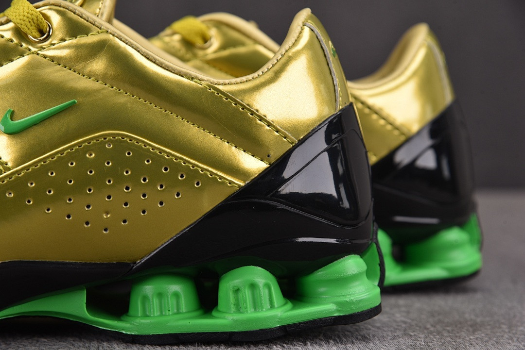 NK Total 90 Secutor Shox Magia SP Maha Amsterdam IM9326-008