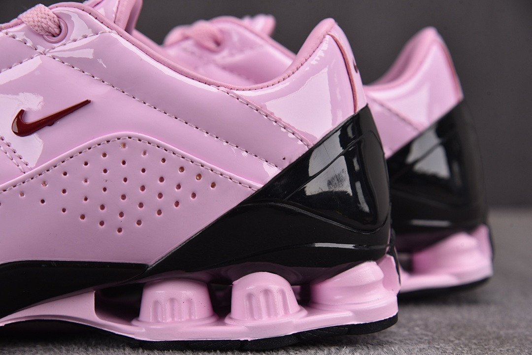 NK Total 90 Secutor Shox Magia SP Maha Amsterdam IM9326