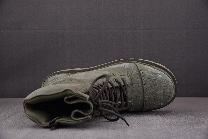 Ba*len*cia*ga strike combat boot