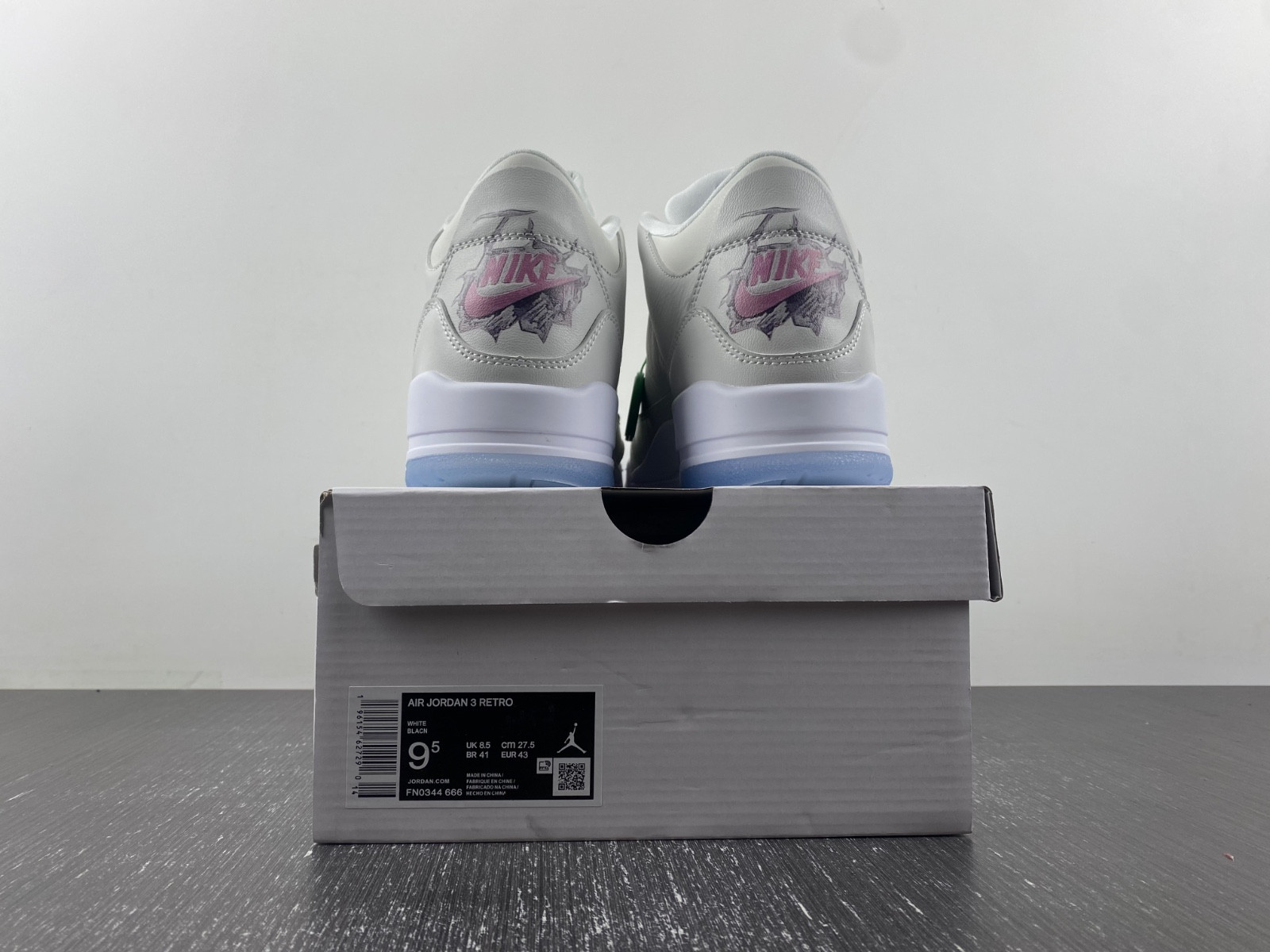 Air Jordan 3 Retro FN0344-666