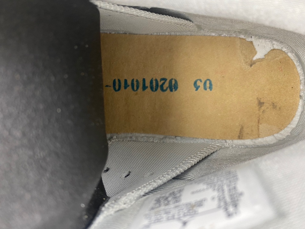 PSG x Air Jordan 6 "Metallic Silver" IQ5135-001