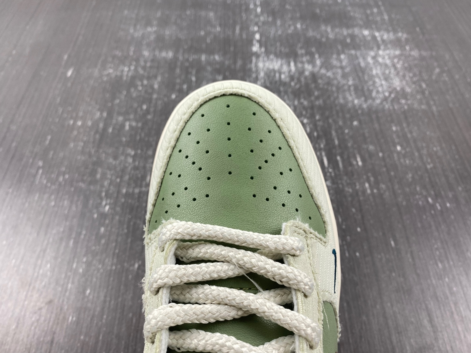 Kyler Murray x Nike Dunk Low Be 1 of One FQ0269-001