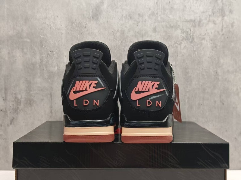 Air Jordan 4 London Black | IV6048-001