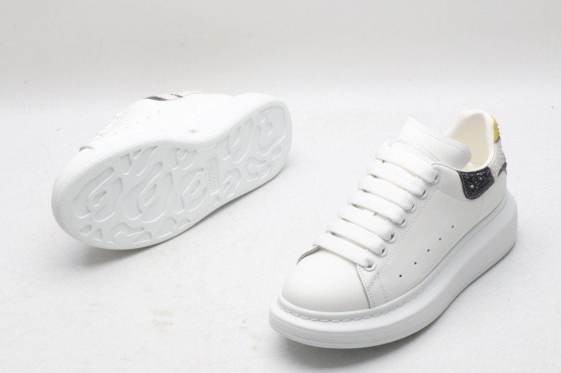 ALEXANDER MCQUEEN SNEAKER